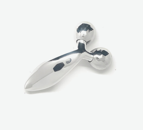 3D Face Roller Massager for lifting, firming, and sculpting facial features. Perfect for at-home skincare routines in the UAE and KSA.