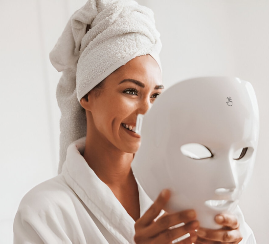 led light therapy face mask for wrinkles , acne & breakouts