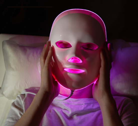 LED light therapy for acne, blemishes and wrinkles in UAE