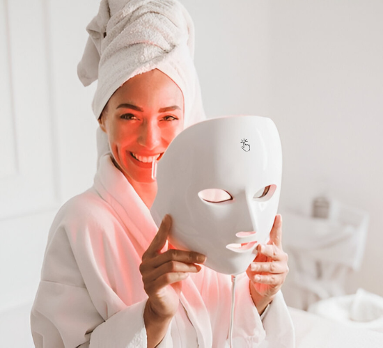 Beauther medical grade 7 color LED face mask for wrinkles and acne, clinically proven anti ageing device in UAE
